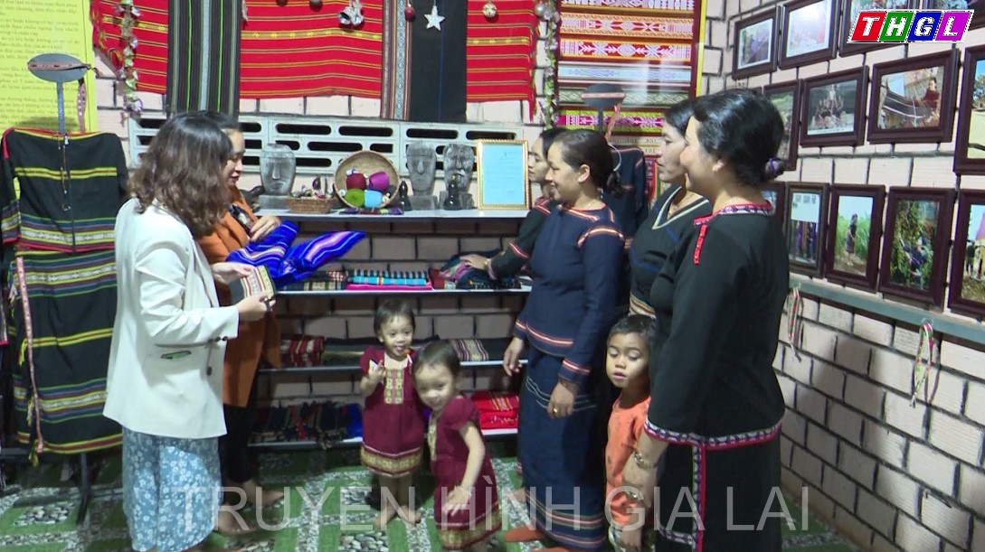 Nghề dệt thổ cẩm ở Phố núi Pleiku