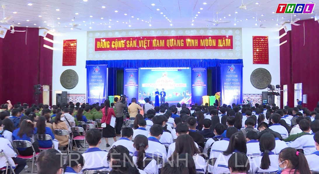 Lễ ra quân Ngày thanh niên cùng hành động