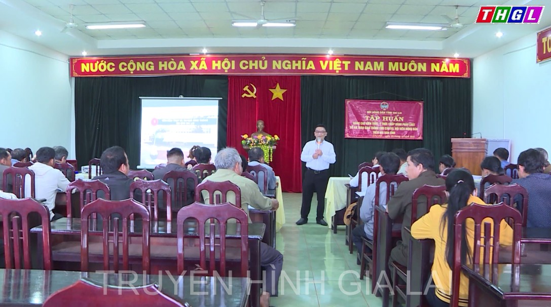 Truyền thông pháp luật về ATGT cho hội viên nông dân