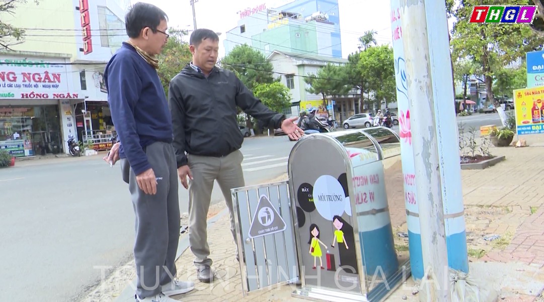 TP Pleiku triển khai lắp đặt thùng rác công cộng tạo mỹ quan đô thị