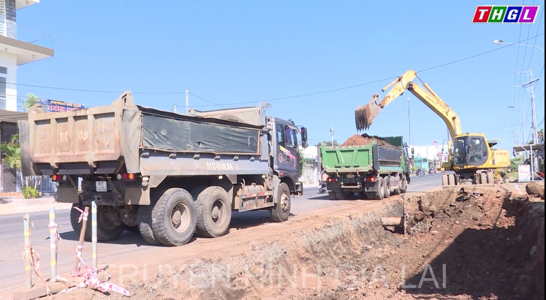 Không khí thi công đầu Xuân Quý Mão 2023 tại các dự án, công trình trọng điểm ở thành phố Pleiku