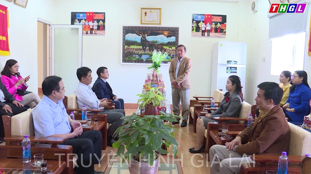 Đồng chí Huỳnh Thế Mạnh – Trưởng Ban Tuyên giáo Tỉnh ủy thăm, chúc Tết Báo Gia Lai, Đài PT-TH Gia Lai