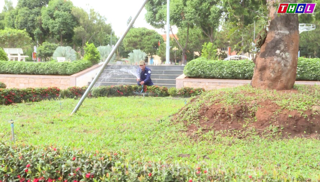 Huyện Chư Păh chỉnh trang đô thị đón Tết Nguyên đán Qúy Mão 2023