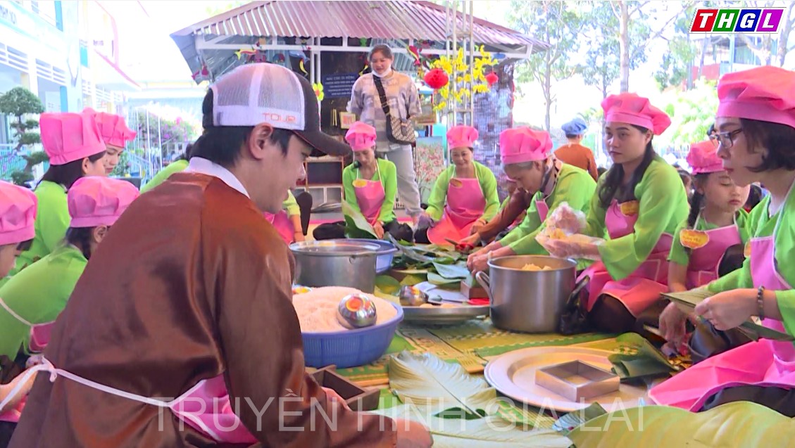 Tết vào trường học