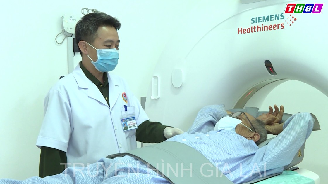 Người thầy thuốc điển hình