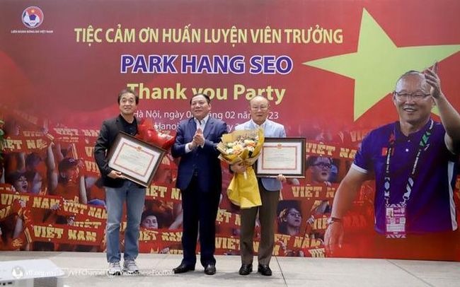 LĐBĐVN tổ chức tiệc cảm ơn HLV trưởng Park Hang Seo