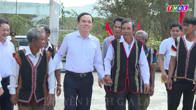 Phó Thủ tướng Chính phủ Trần Lưu Quang khảo sát và làm việc với một số địa phương của tỉnh Gia Lai về triển khai 3 chương trình mục tiêu quốc gia