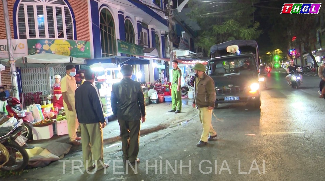 TP.Pleiku tăng cường công tác đảm bảo trật tự đô thị tại khu vực chợ đêm