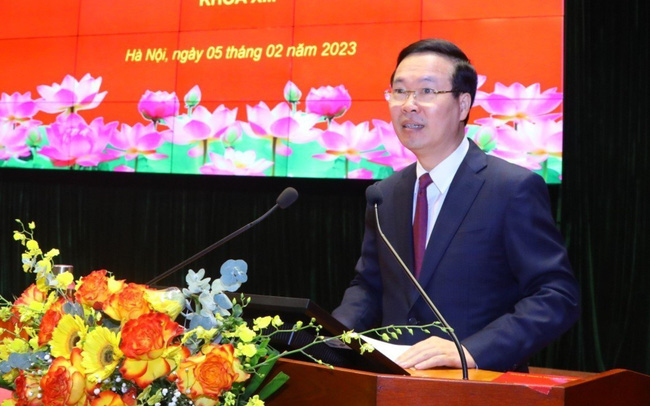 Cán bộ là nhân tố quyết định của mọi công việc