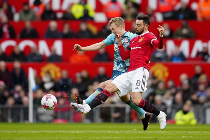 Nóng bảng xếp hạng Ngoại hạng Anh: MU lung lay top 3, Arsenal củng cố ngôi đầu