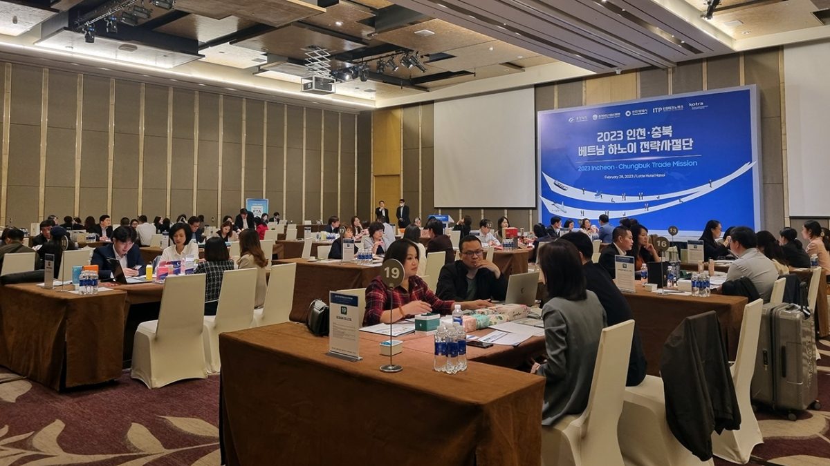 Giao thương Việt – Hàn hướng mục tiêu thương mại 100 tỷ USD năm 2023