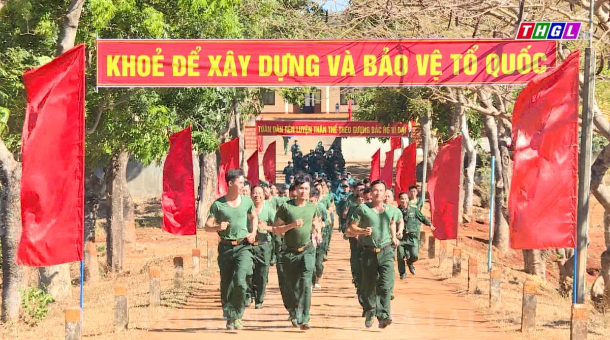 Binh đoàn 15 tổ chức Lễ ra quân huấn luyện và Ngày chạy thể thao quân sự