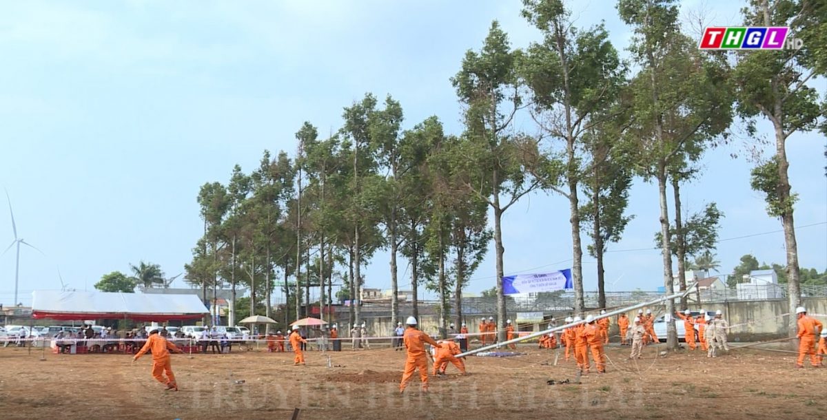 Điện lực Gia Lai diễn tập phòng chống thiên tai và tìm kiếm cứu nạn, xử lý sự cố an toàn lưới điện năm 2023