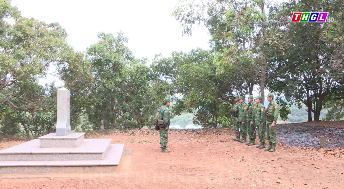 Tăng cường tuần tra, kiểm soát, bảo vệ vững chắc biên cương