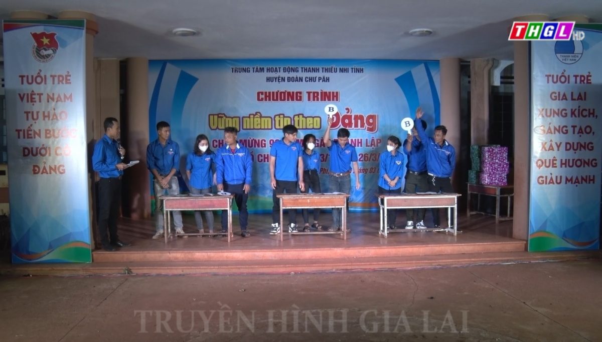 Tổ chức hoạt động tuyên truyền “Vững niềm tin theo Đảng”