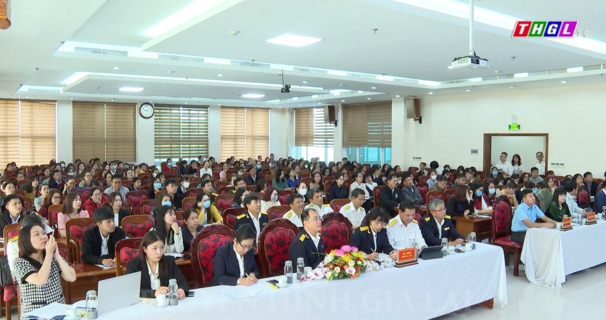 Cục Thuế Gia Lai tập huấn hỗ trợ quyết toán thuế và đối thoại với người nộp thuế