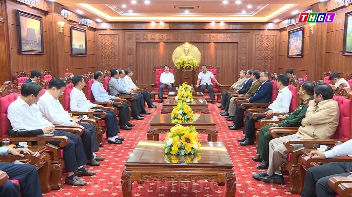 Thường trực Tỉnh ủy Gia Lai tiếp Đoàn công tác của Thường trực Tỉnh ủy Hậu Giang