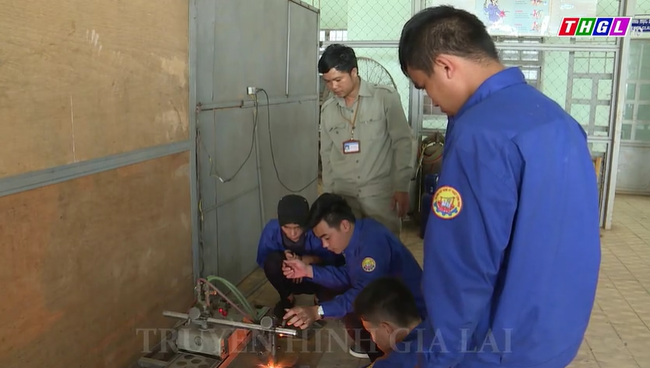 Nhiều cơ hội cho người lao động tại Hội chợ việc làm tỉnh Gia Lai