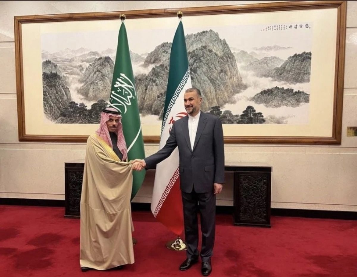 Iran và Saudi Arabia nhất trí mở lại đại sứ quán