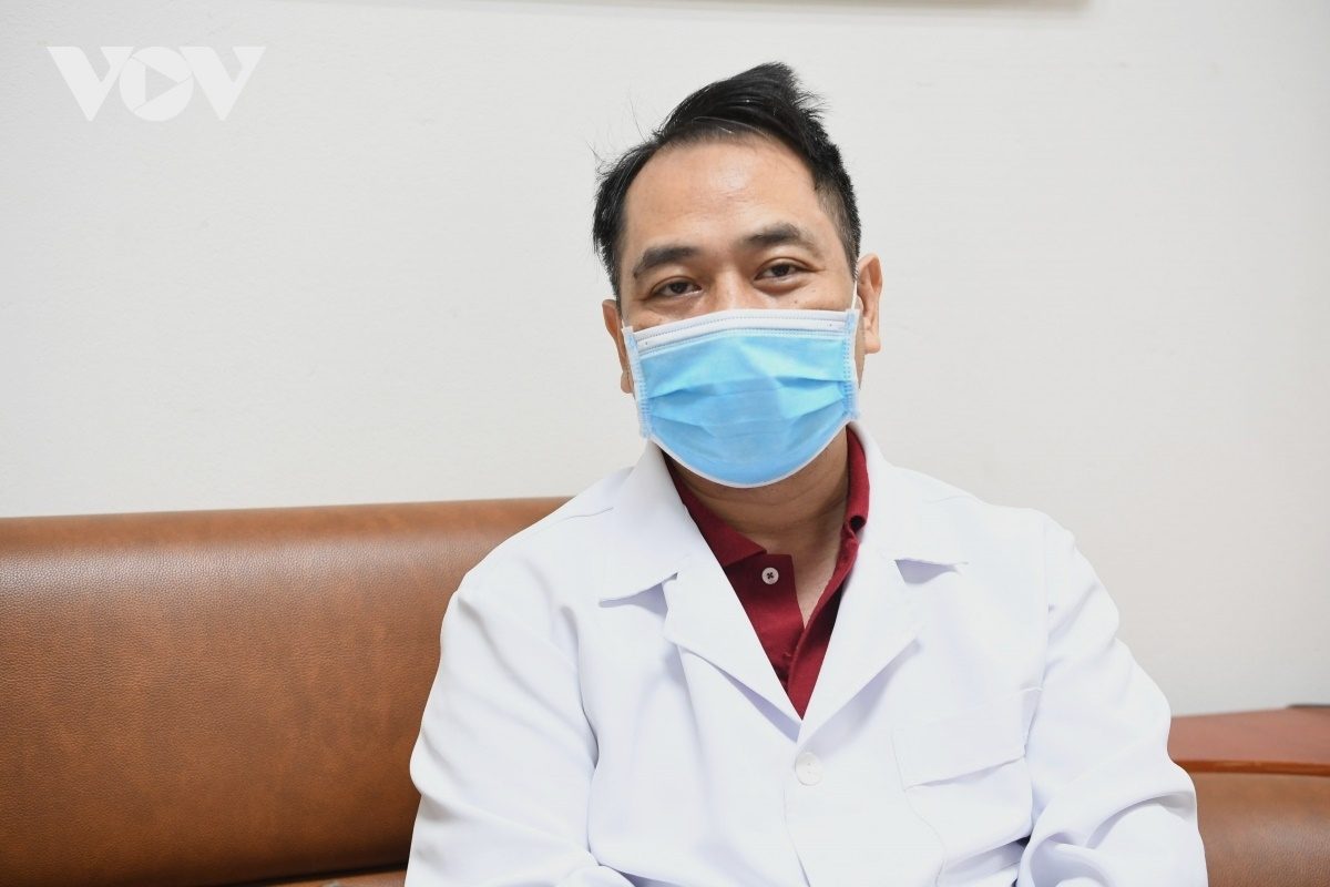 Chuyên gia hàng đầu đánh giá về diễn biến dịch COVID-19 tăng đột biến