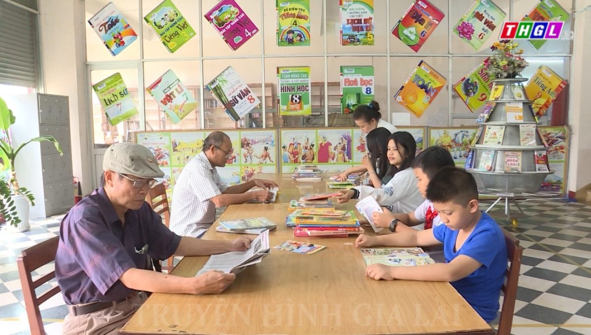 Đọc sách để hoàn thiện bản thân hơn