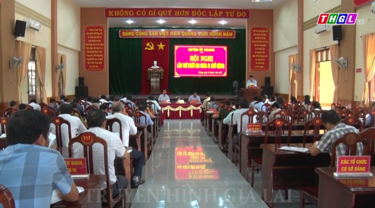 Huyện ủy Kbang tổ chức Hội nghị lần thứ 12 khóa IX