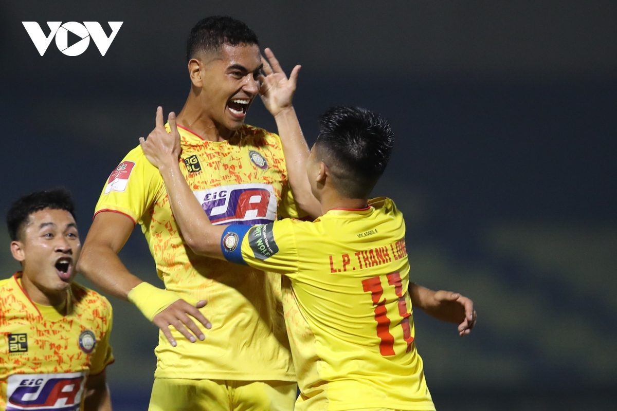 Kết quả V-League 2023: Thanh Hoá chiếm ngôi đầu bảng từ tay Hà Nội FC
