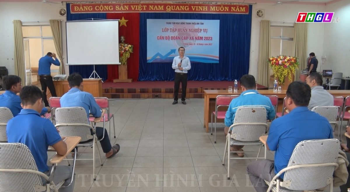 Lớp tập huấn nghiệp vụ cán bộ Đoàn cấp xã năm 2023