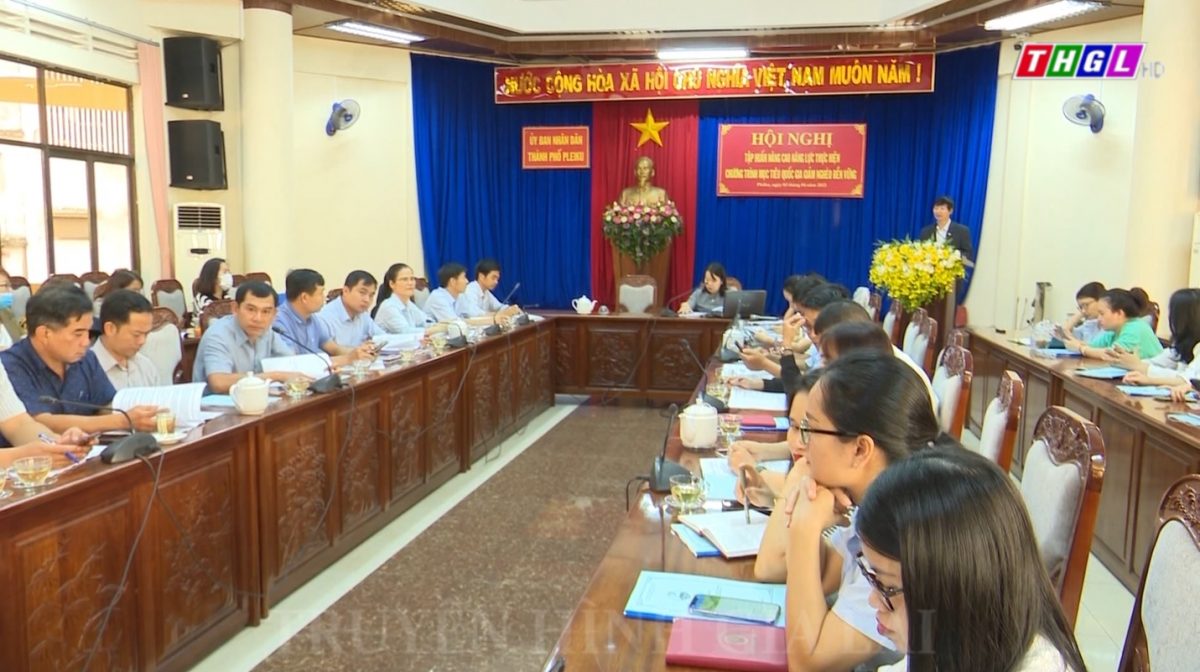 TP. Pleiku tập huấn nâng cao năng lực thực hiện Chương trình mục tiêu quốc gia giảm nghèo bền vững năm 2023