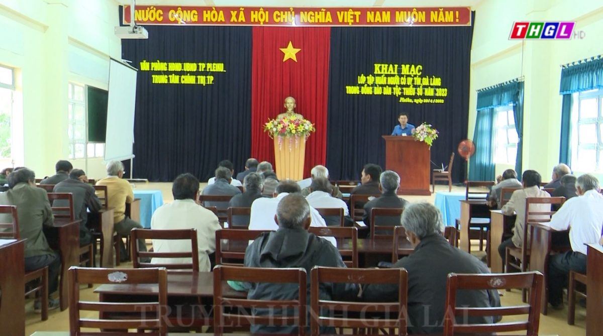 TP. Pleiku tập huấn cho người có uy tín, già làng trong đồng bào dân tộc thiểu số