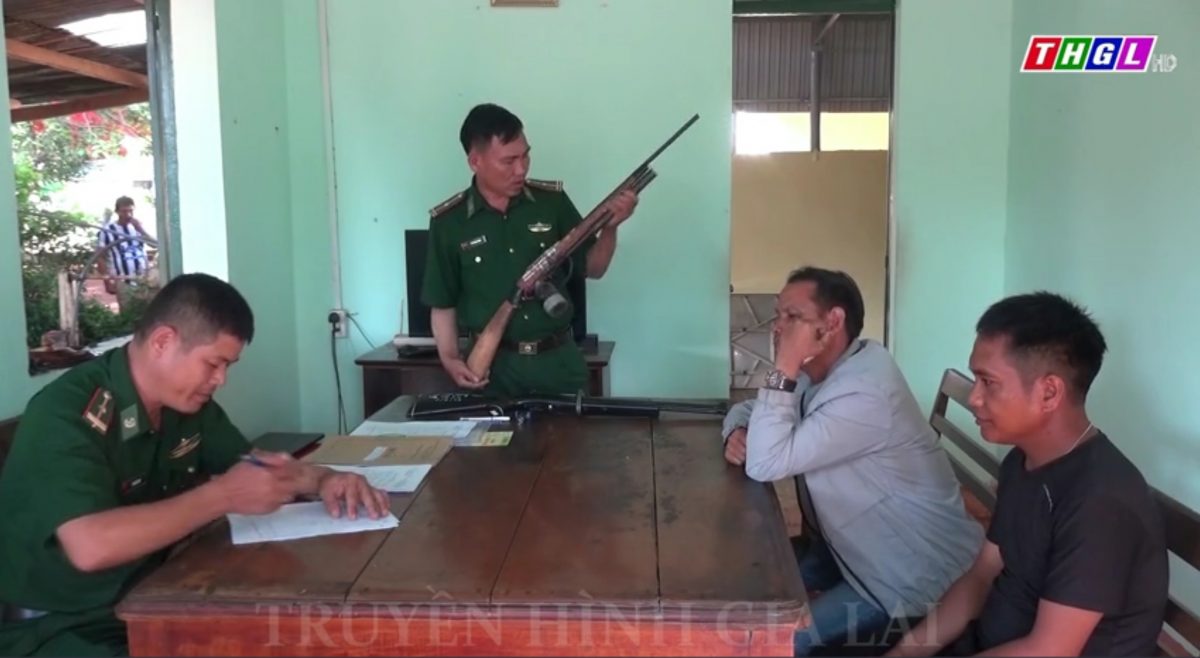 Bộ Chỉ huy Biên phòng Gia Lai vận động người dân khu vực biên giới giao nộp vũ khí, vật liệu nổ