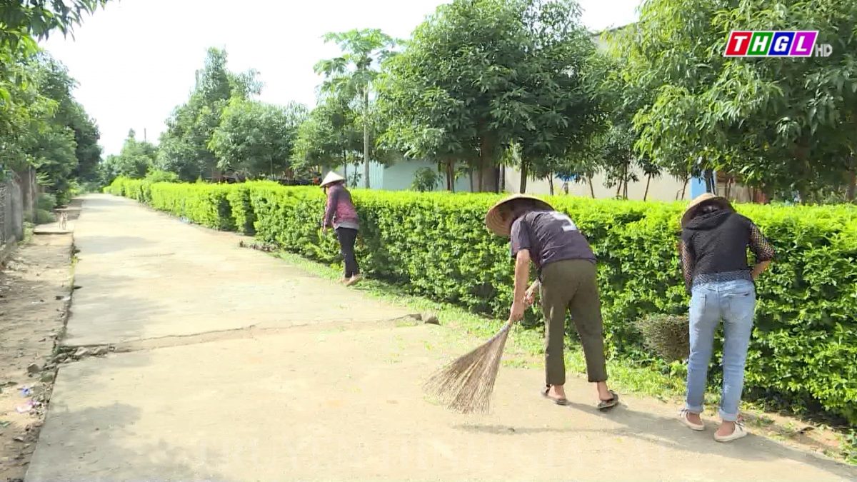 Hội viên, phụ nữ Gia Lai tích cực tham gia xây dựng nông thôn mới gắn với Cuộc vận động “Xây dựng gia đình 5 không 3 sạch, góp phần vun đắp giá trị gia đình Việt Nam”