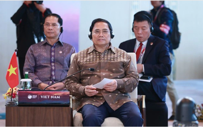 ASEAN cần thích ứng năng động và tăng cường sức mạnh tự thân