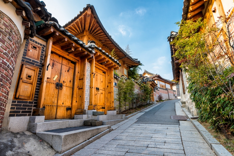 Khám phá làng Bukchon Hanok – ngôi làng đẹp nhất Hàn Quốc