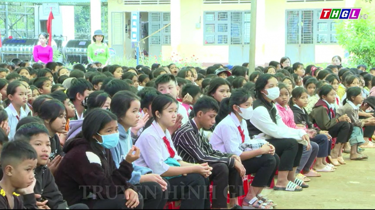 Chư Păh phát động toàn dân tập luyện môn bơi, phòng chống đuối nước năm 2023