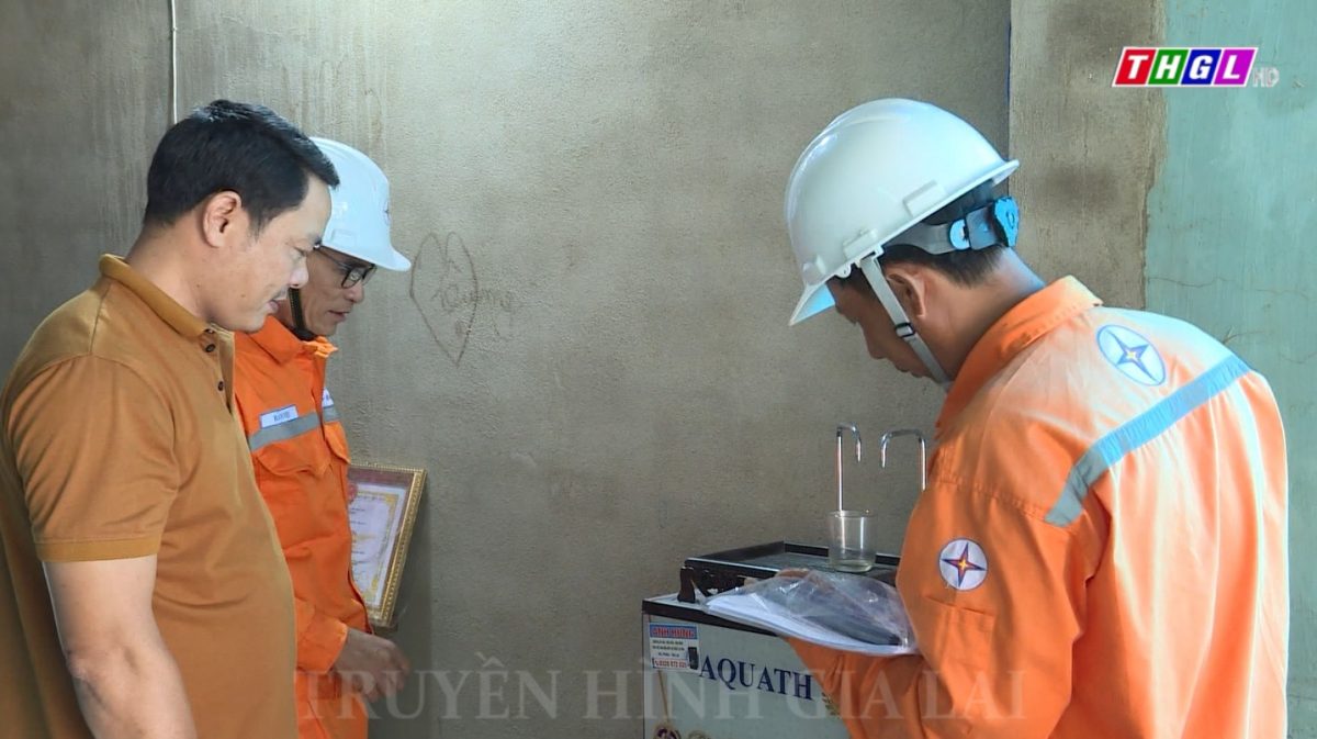 Công ty Điện lực Gia Lai đẩy mạnh tuyên truyền sử dụng tiết kiệm điện mùa nắng nóng