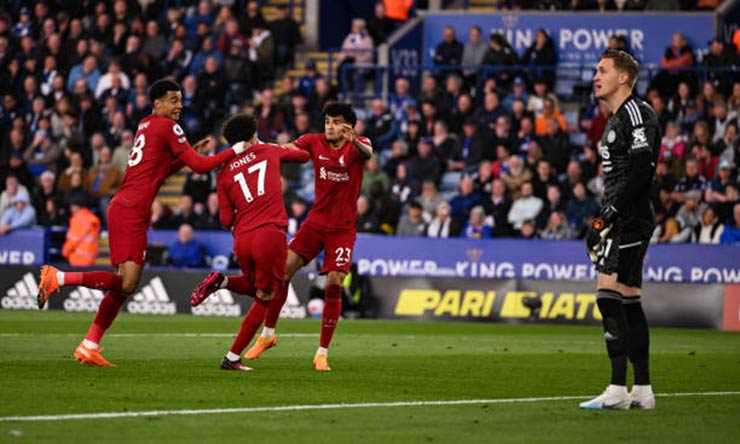 Leicester City – Liverpool: Cú đúp sao trẻ, “đại bác” định đoạt (Ngoại hạng Anh)