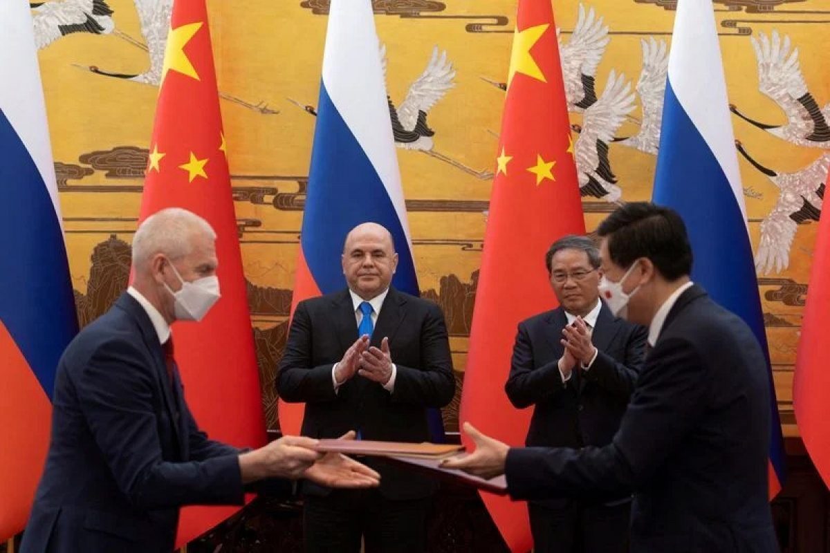 Nga – Trung Quốc ký kết 5 thỏa thuận hợp tác