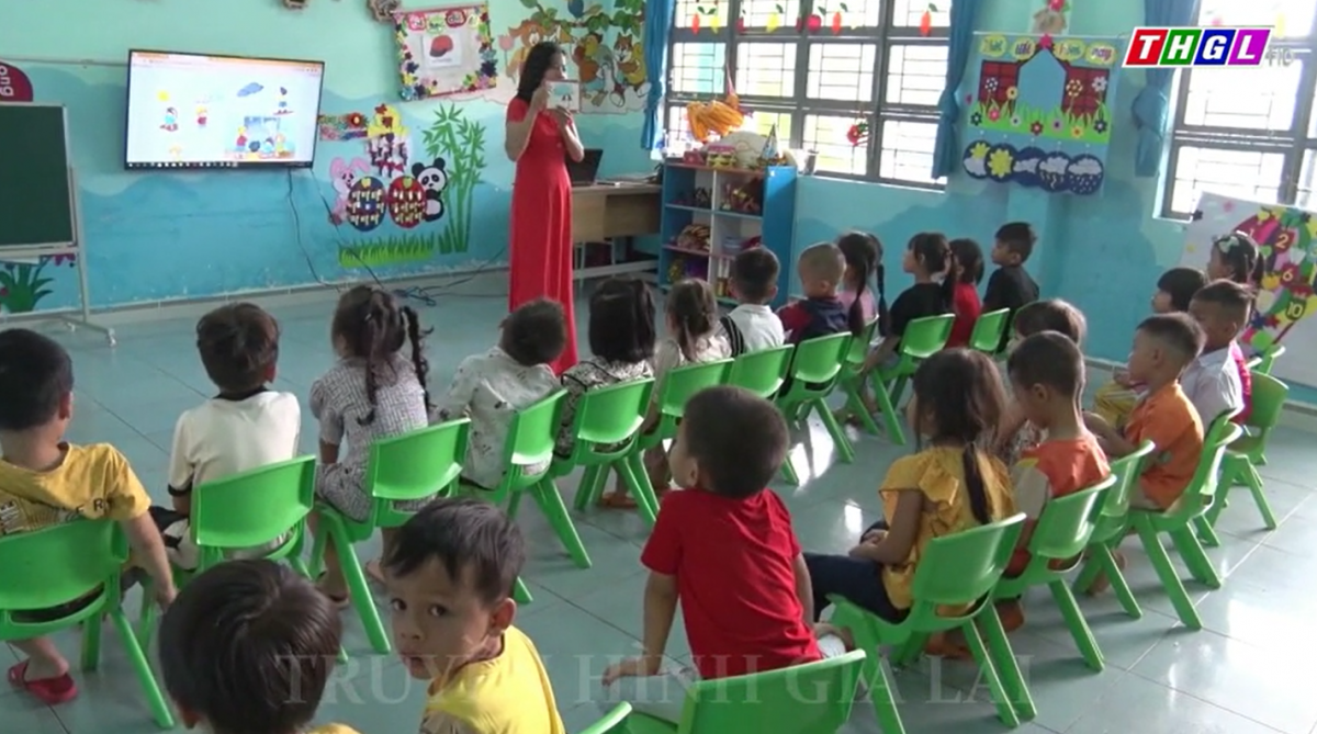 Cho trẻ làm quen với tiếng Anh – Thiết thực và kịp thời