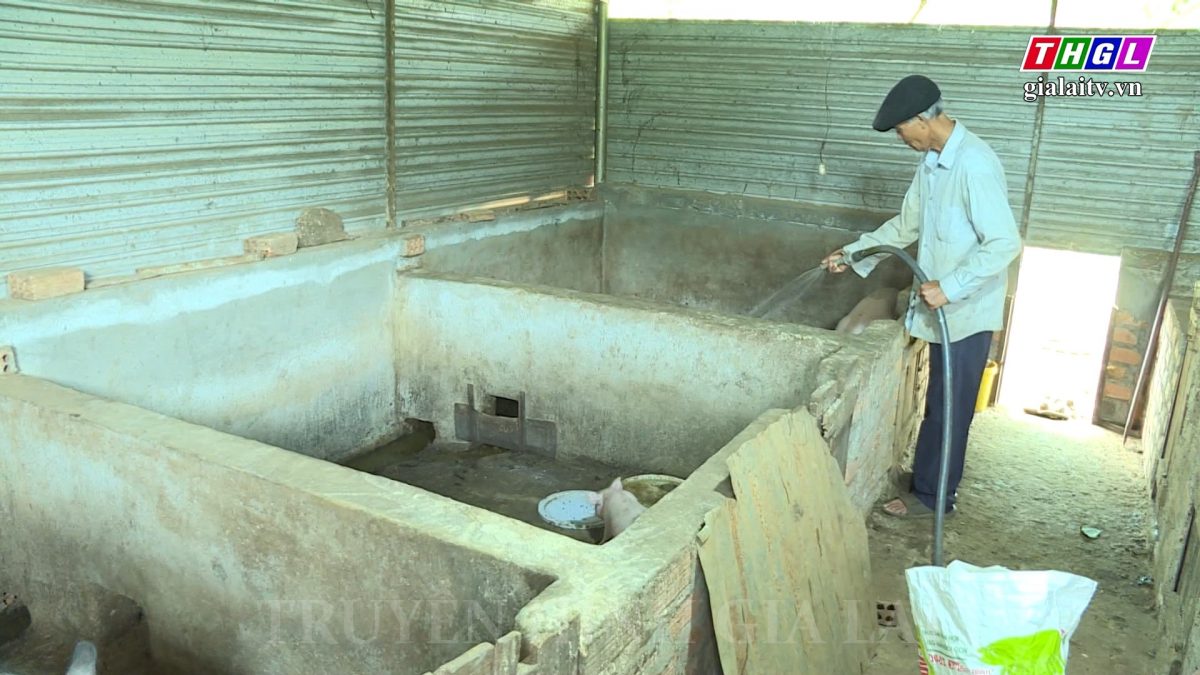 Rơ Châm Hlưng làm kinh tế giỏi