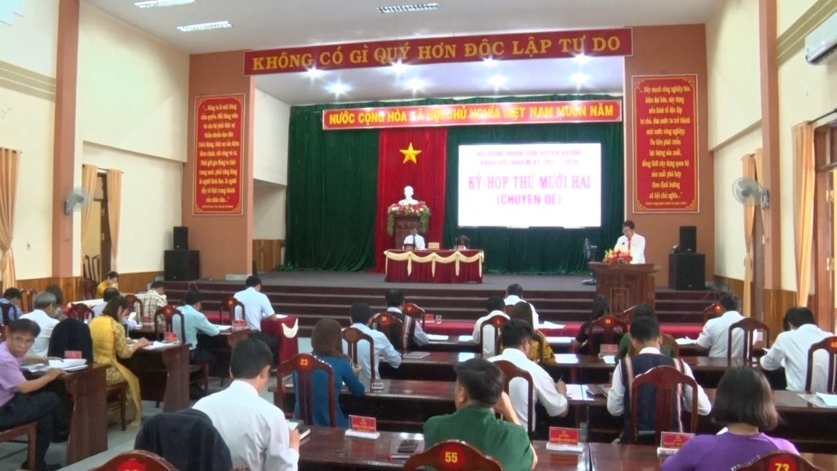 Kỳ họp thứ Mười hai (Chuyên đề), HĐND huyện Kbang khóa VIII thông qua 6 Nghị quyết quan trọng