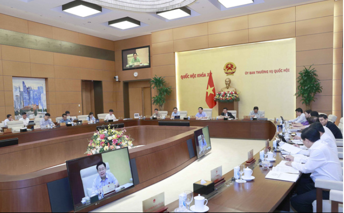 Kỳ họp thứ 5, Quốc hội khoá XV: Tiếp thu, chỉnh lý một số dự thảo nghị quyết