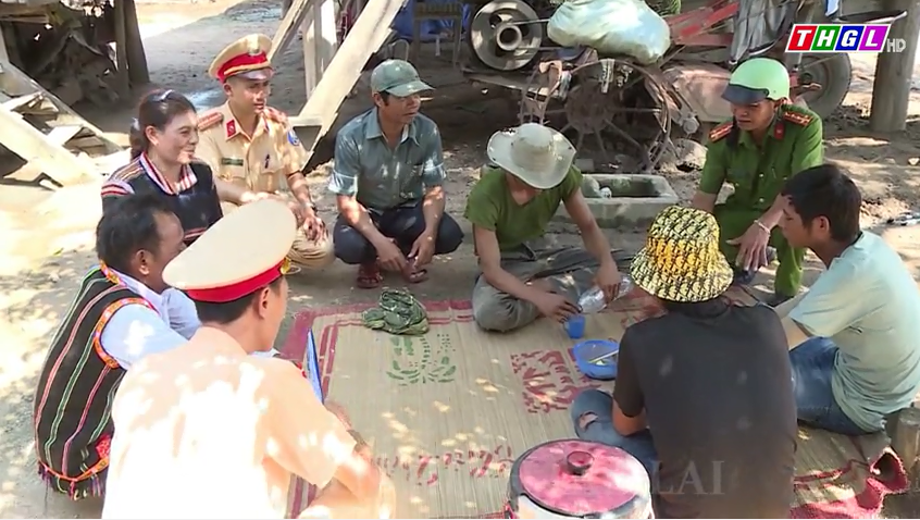 Ia Pa huy động cả hệ thống chính trị bám thôn, làng đẩy mạnh tuyên truyền Luật Giao thông đường bộ