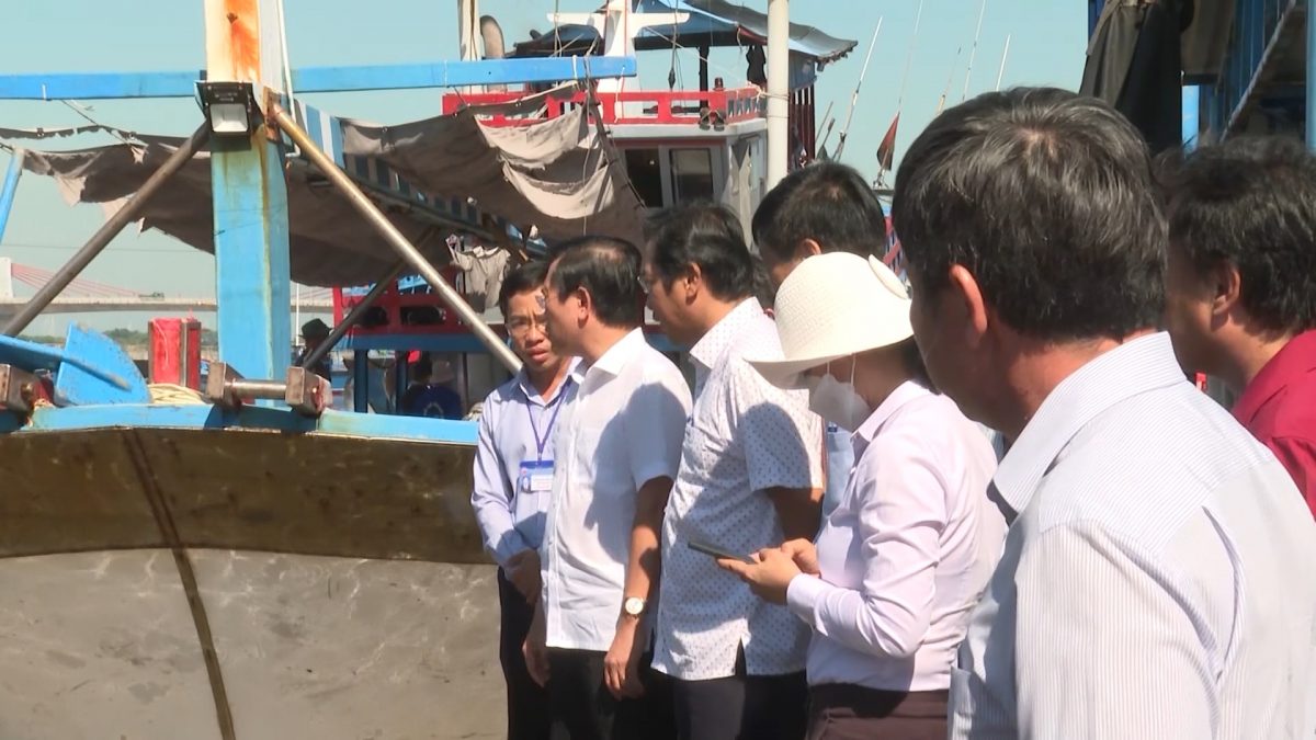 Sớm nạo vét luồng lạch cảng cá Đông Hải – Nhu cầu cấp thiết của ngư dân
