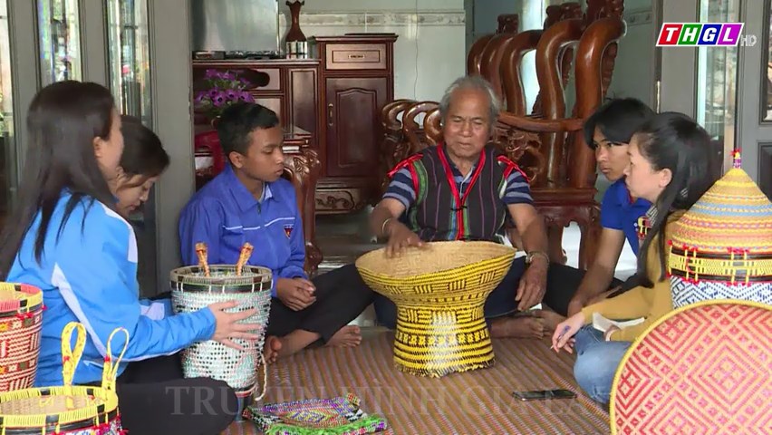 Triển vọng từ Dự án “Làng nghề đan lát truyền thống thanh niên”