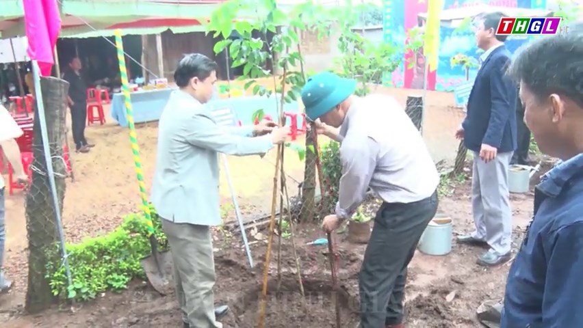 Chư Pưh phát động “Trồng cây đời đời nhớ ơn Bác Hồ” năm 2023