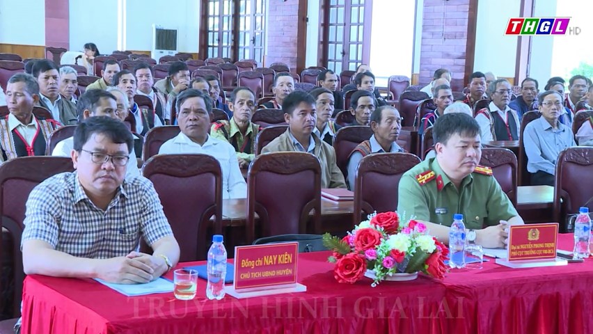 Tập huấn và trao đổi kinh nghiệm vận động quần chúng cho người uy tín trong vùng đồng bào DTTS tại Chư Păh