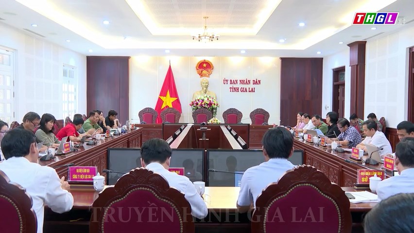 UBND tỉnh nghe báo cáo nội dung thực hiện Chương trình truyền hình trực tiếp giao lưu nghệ thuật đặc biệt “Giữ trọn lời thề” năm 2023 tại tỉnh Gia Lai