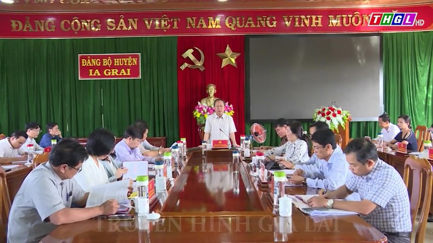 Phó Bí thư Thường trực Tỉnh ủy, Trưởng Đoàn đại biểu Quốc hội tỉnh Gia Lai Châu Ngọc Tuấn làm việc với Ban Thường vụ Huyện ủy Ia Grai