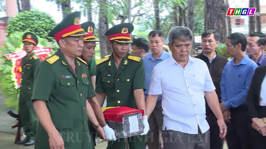 Lễ bàn giao hài cốt 02 liệt sĩ về quê an táng tại huyện Mang Yang